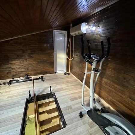 Dinevi Апартаменты